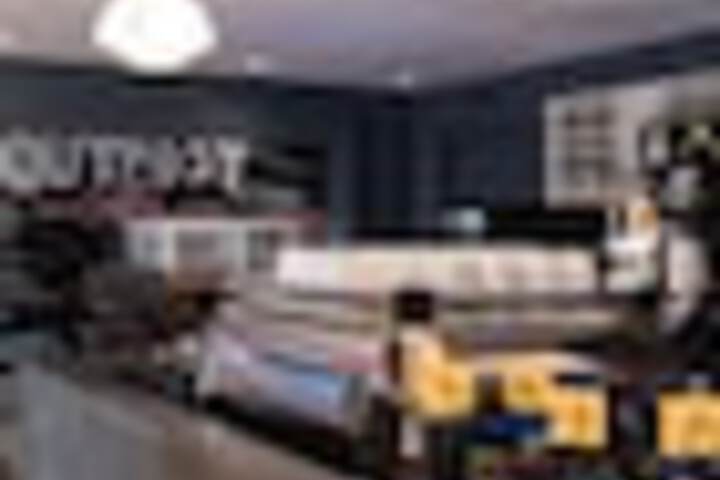 Coffee shop