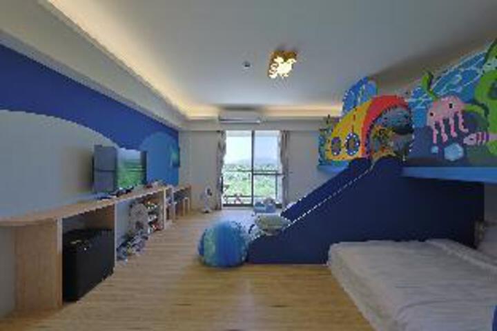 Room 22 of 23