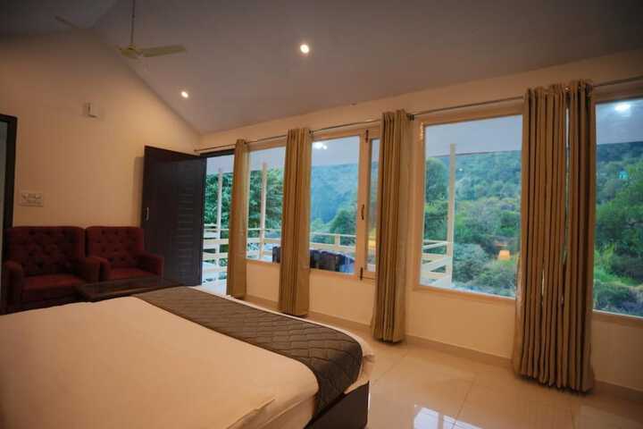 Room 5 of 34