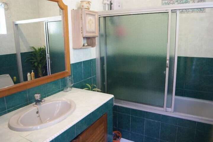 Room 14 of 20