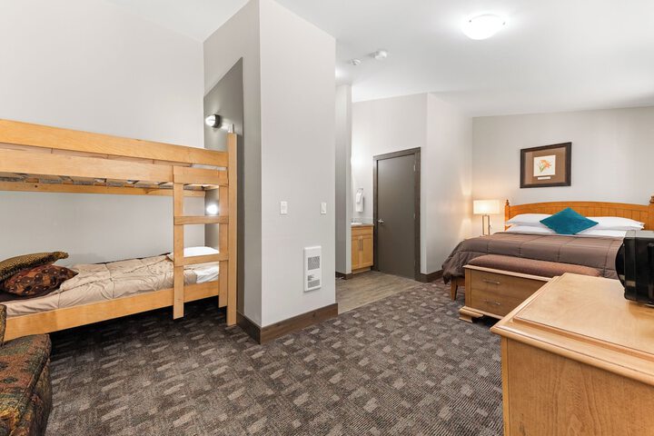 Room 14 of 46