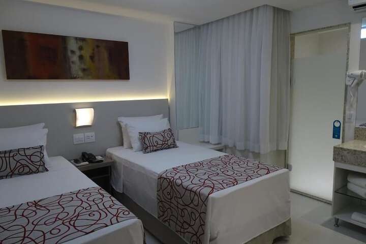 Room 28 of 53