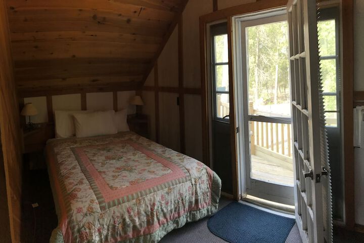 Room 36 of 146