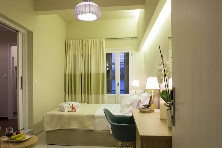 Room 9 of 39