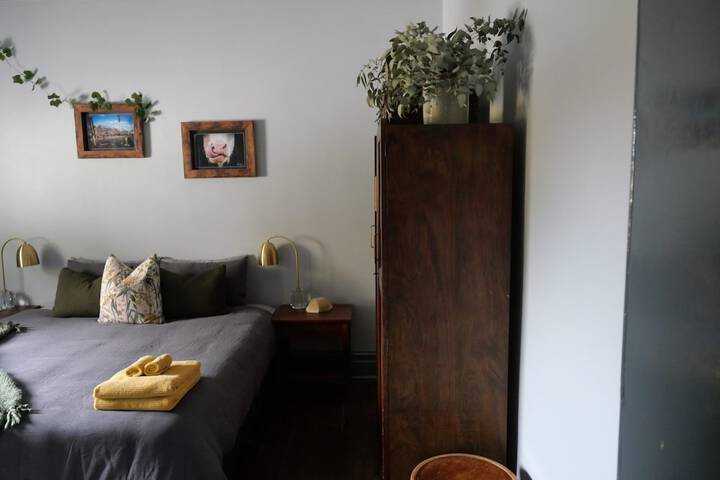 Room 18 of 47