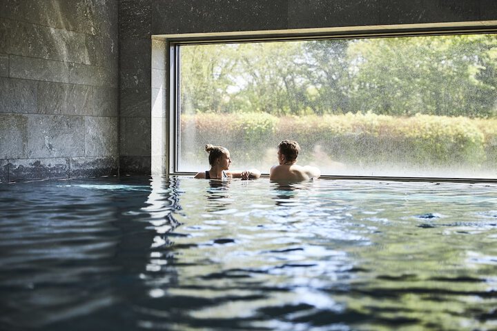 Pool 32 of 100