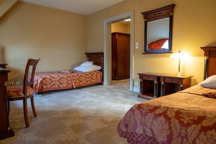 Room 50 of 130
