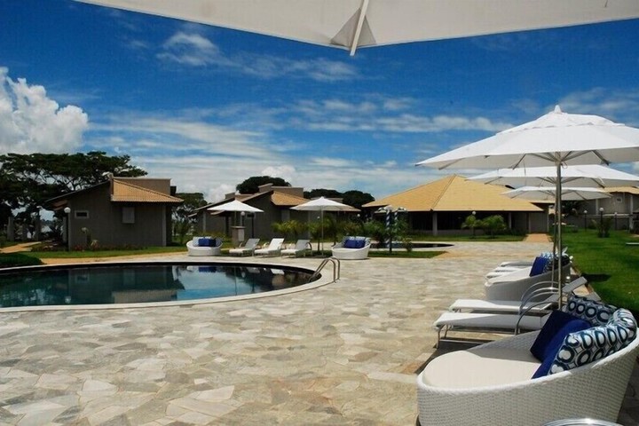 Pool 27 of 76