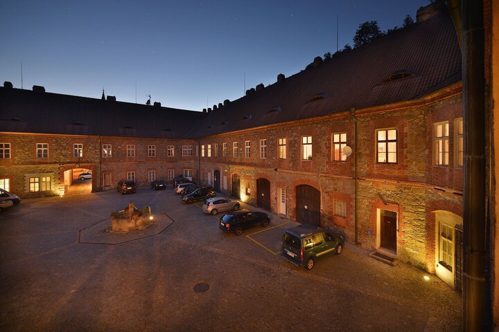 Hotel 16 of 18