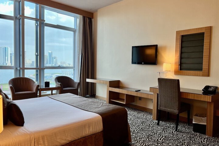 Room 7 of 191