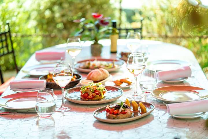 Dining 58 of 73