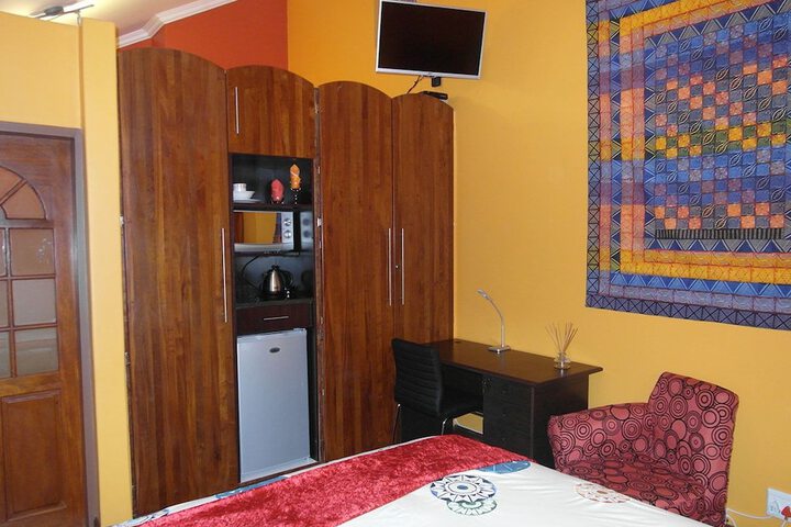 Room 6 of 47
