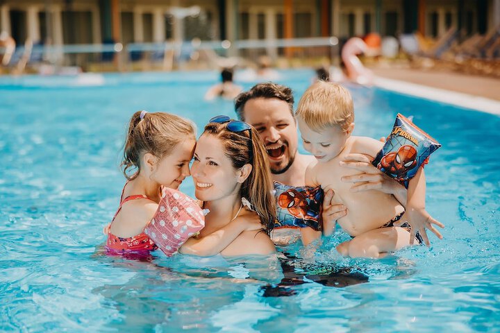 Pool 31 of 126