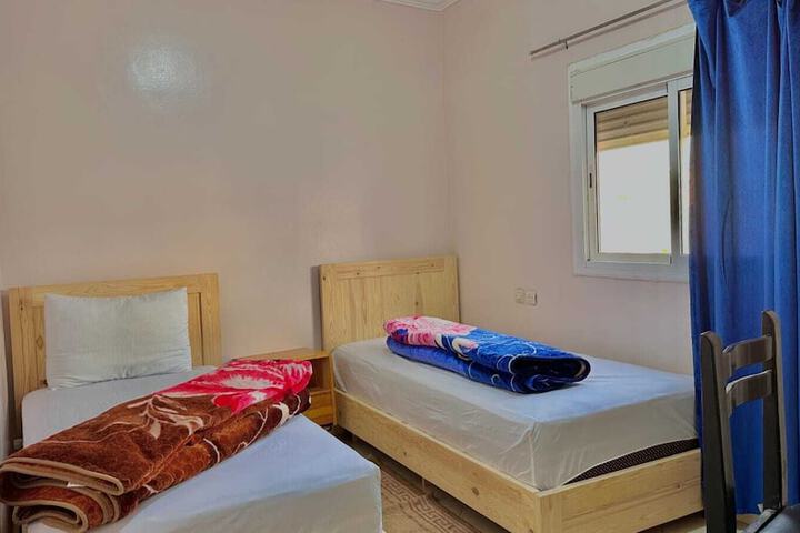 Room 3 of 25
