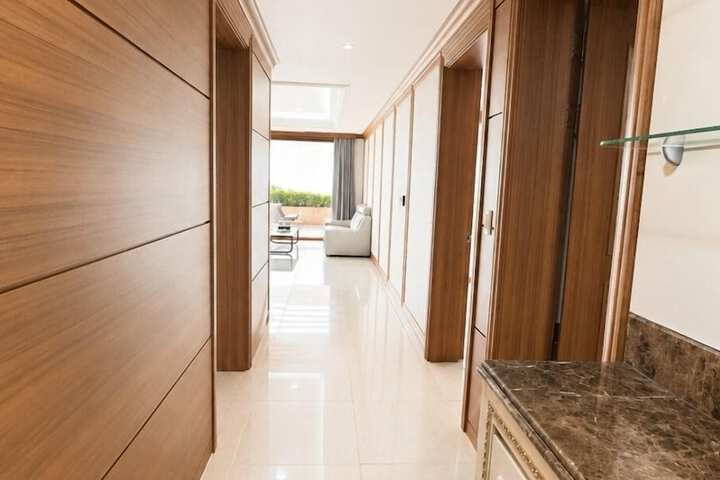 Room 60 of 79