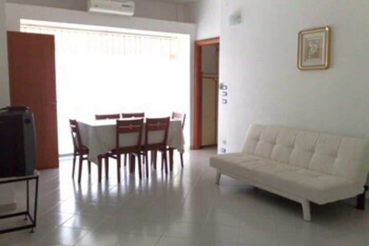 Room 49 of 52