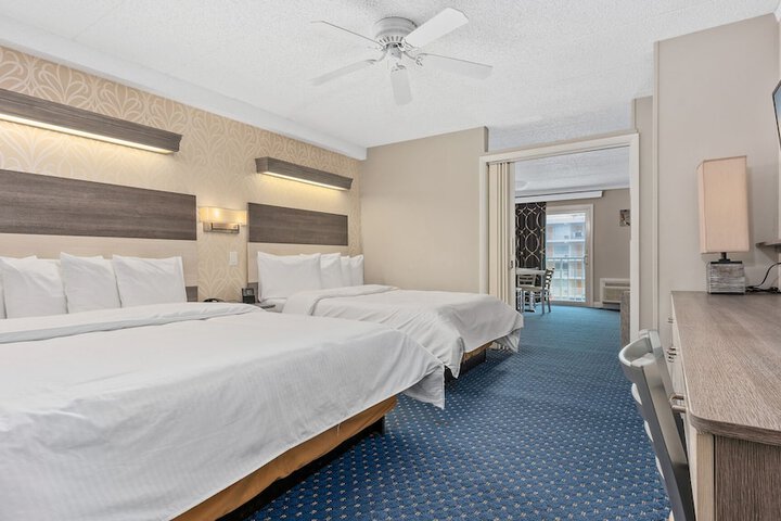 Photo of Adventurer Oceanfront Inn