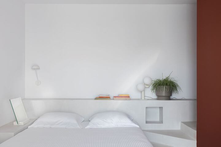 Room 15 of 171