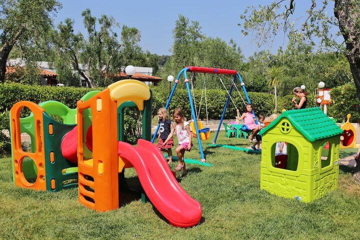 Childrens Activities 15 of 33