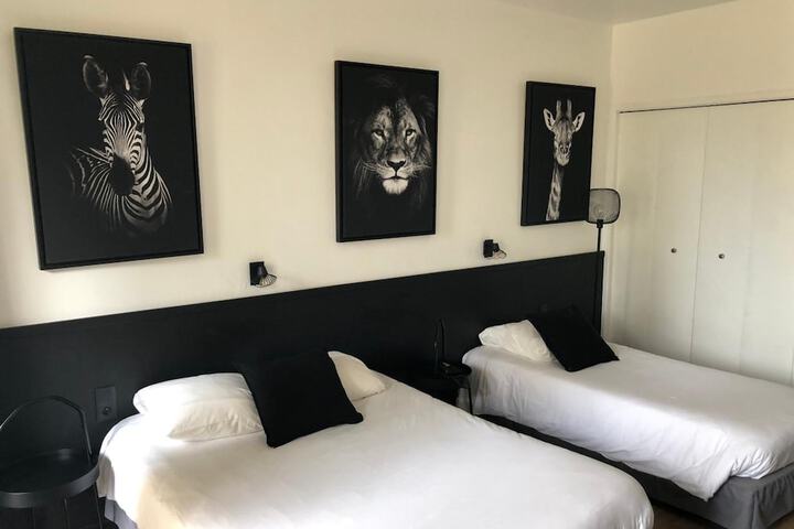 Room 21 of 51