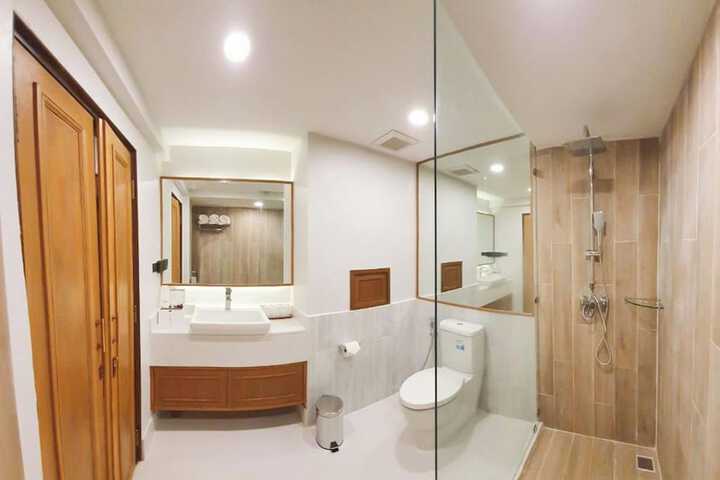 Room 48 of 54