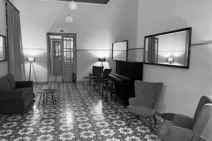 Hotel Interior 6 of 24