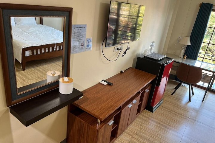 Room 6 of 41