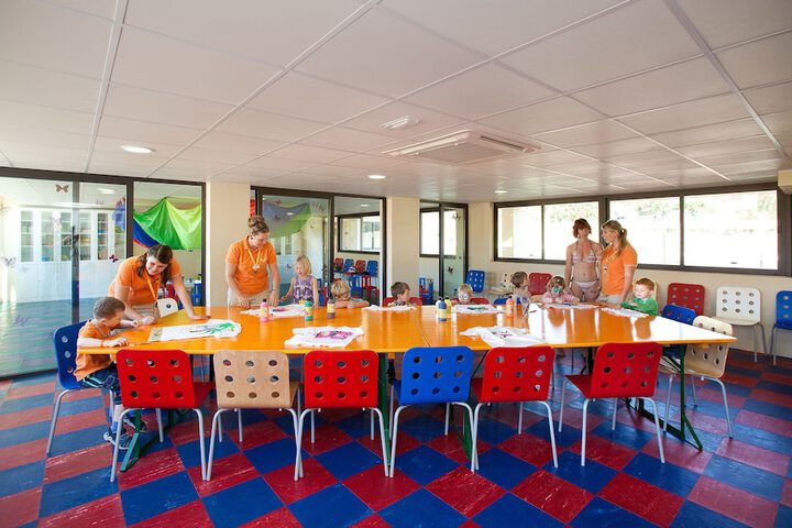 Childrens Activities 67 of 113