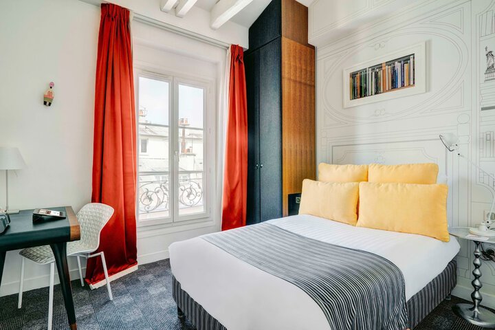 Room 22 of 42