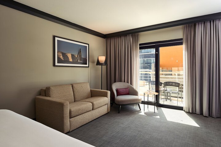 Room 78 of 267
