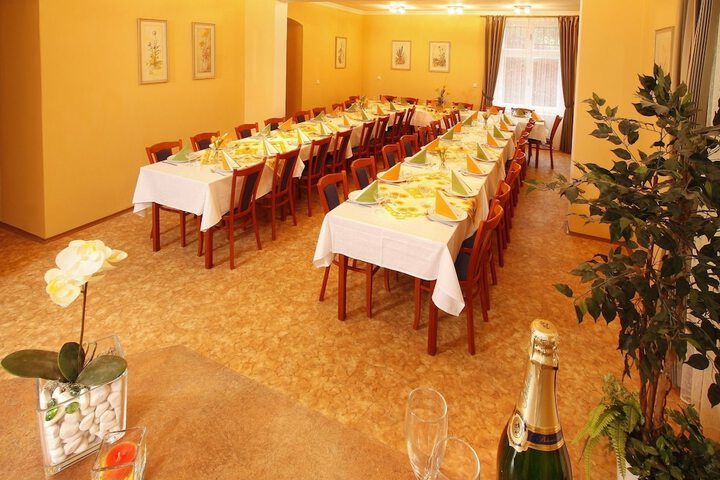 Ballroom/Hall 60 of 67