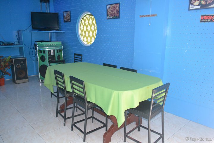 Dining 11 of 11