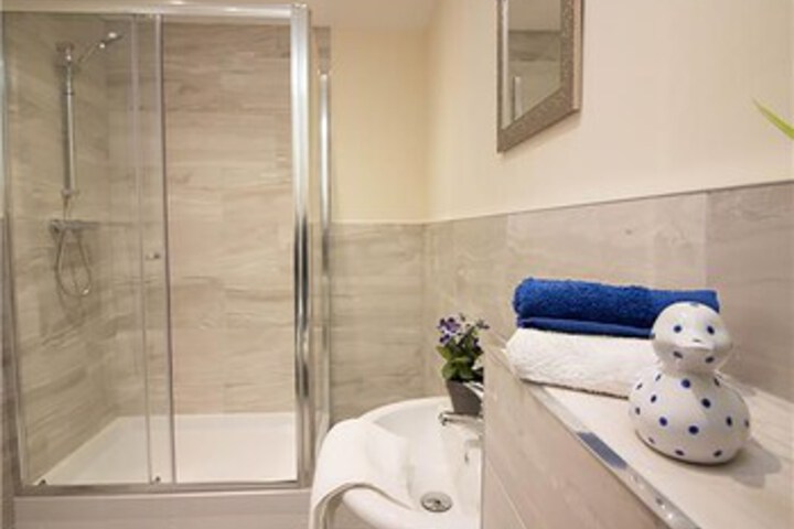 Room 3 of 26