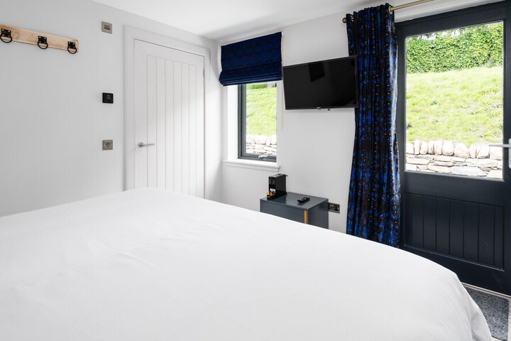 Room 57 of 160