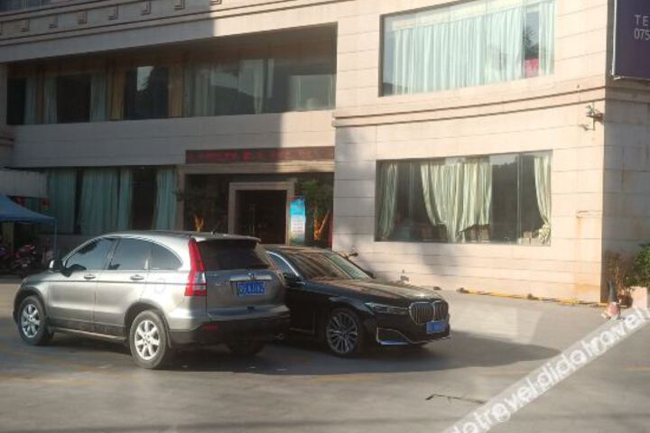 Hotel 4 of 20