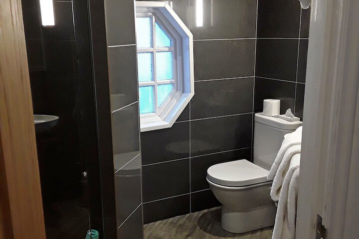 Room 29 of 51