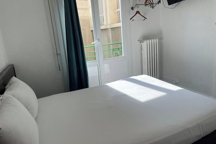 Room 22 of 50