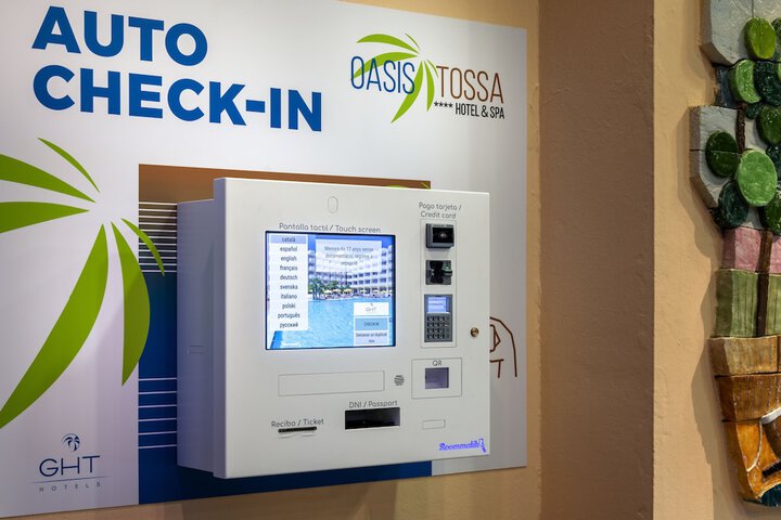 Check-in/check-out kiosk