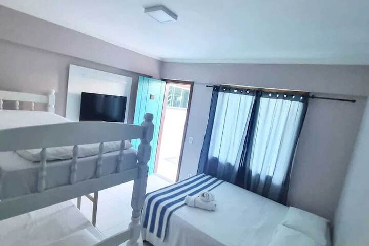 Room 18 of 159