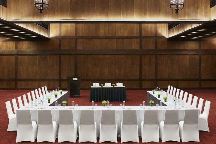 Ballroom/Hall 59 of 71