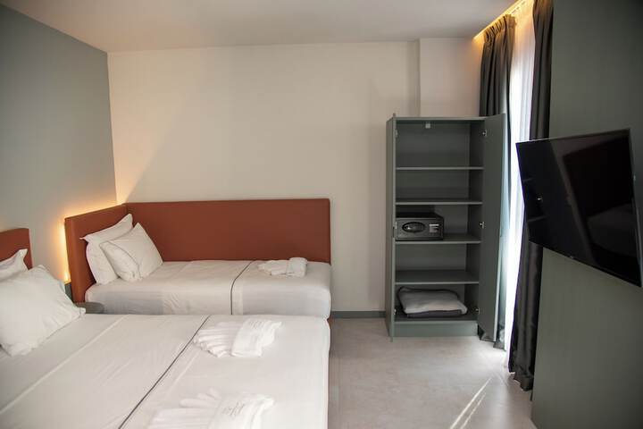 Room 20 of 207