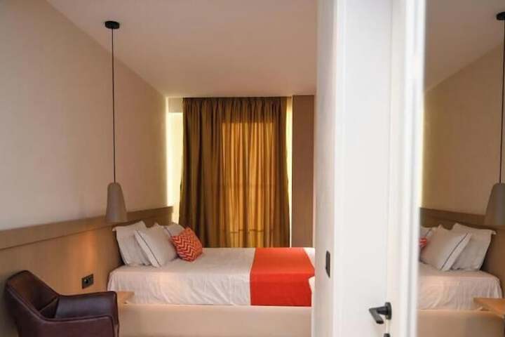 Room 26 of 41