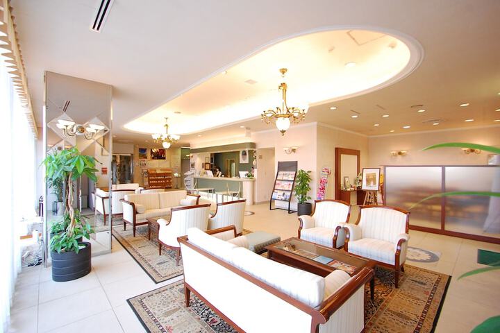 Lobby Entry