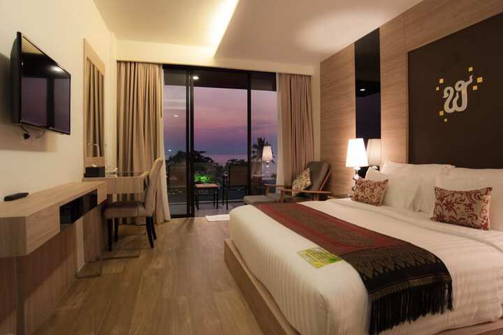 Room 3 of 38