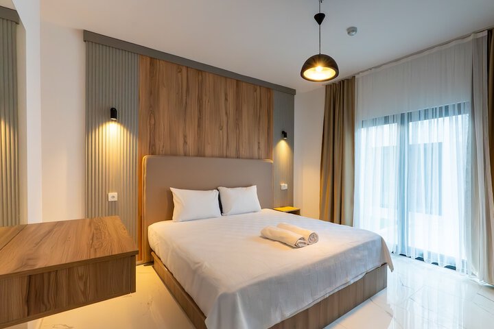 Room 8 of 45
