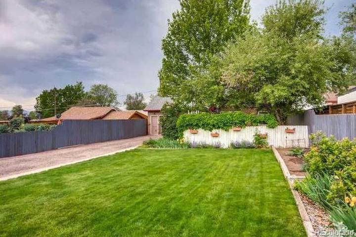 Property Grounds 19 of 21