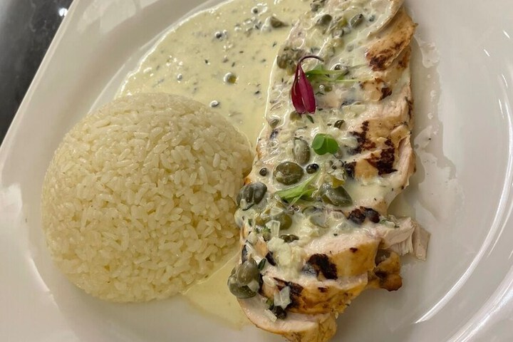 Dining 50 of 59