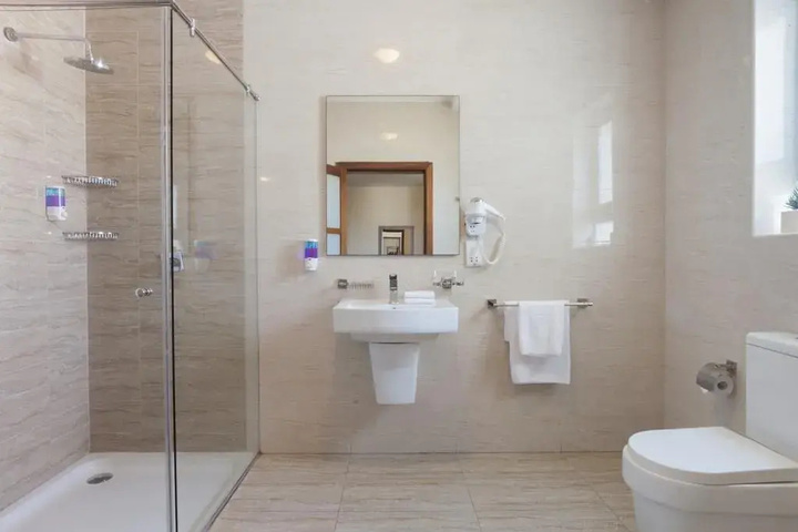 Bath Interior