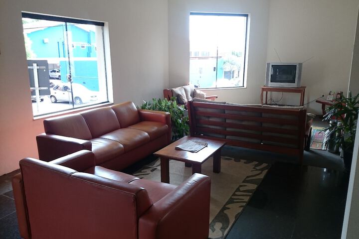 Entrance & Lobby