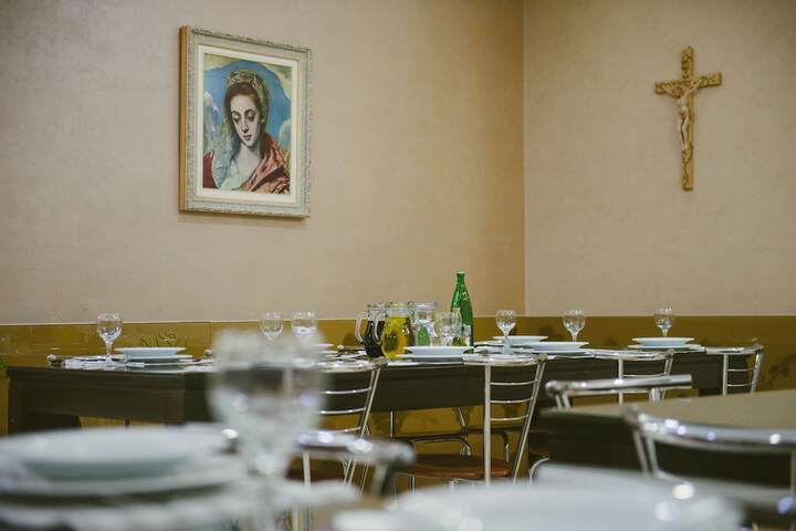 Dining 64 of 103